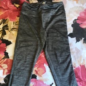 Maurices cropped length leggings
